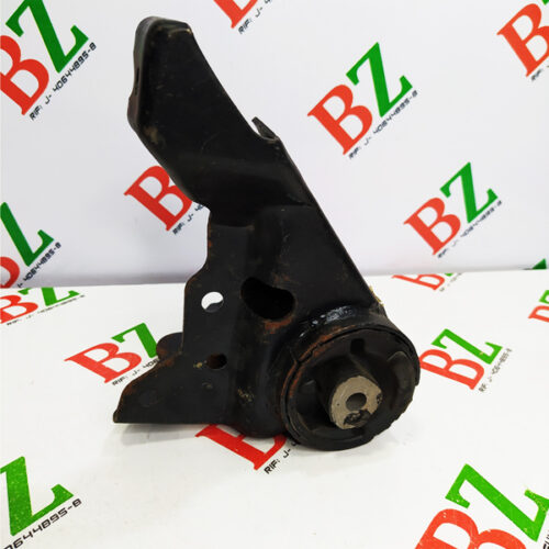 Base motor trasero, Chrysler Neon, año 2000-2002
