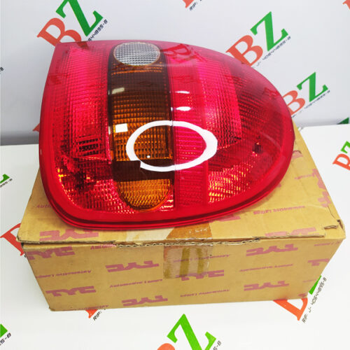 Faro stop trasero derecho RH (2 Puertas), Chevrolet Corsa, año 1994-2000, marca TYC
