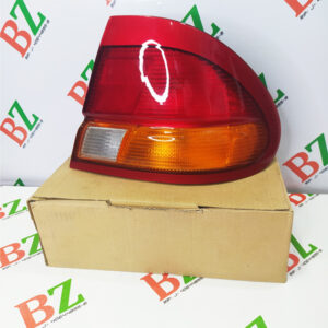 FARO STOP TRASERO DERECHO RH FORD LASER MARCA LUCID COD 231 1931 RH