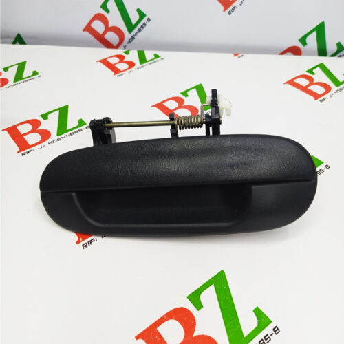 Manilla de puerta trasera izquierda LH, Chevrolet Trailblazer, año 2002 2007, marca TYC